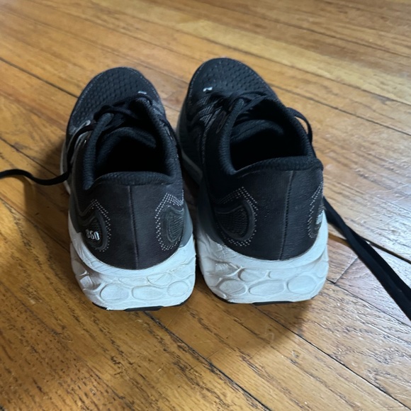 New Balance Fresh Foam x 860V13 Running Shoe - Picture 2 of 5